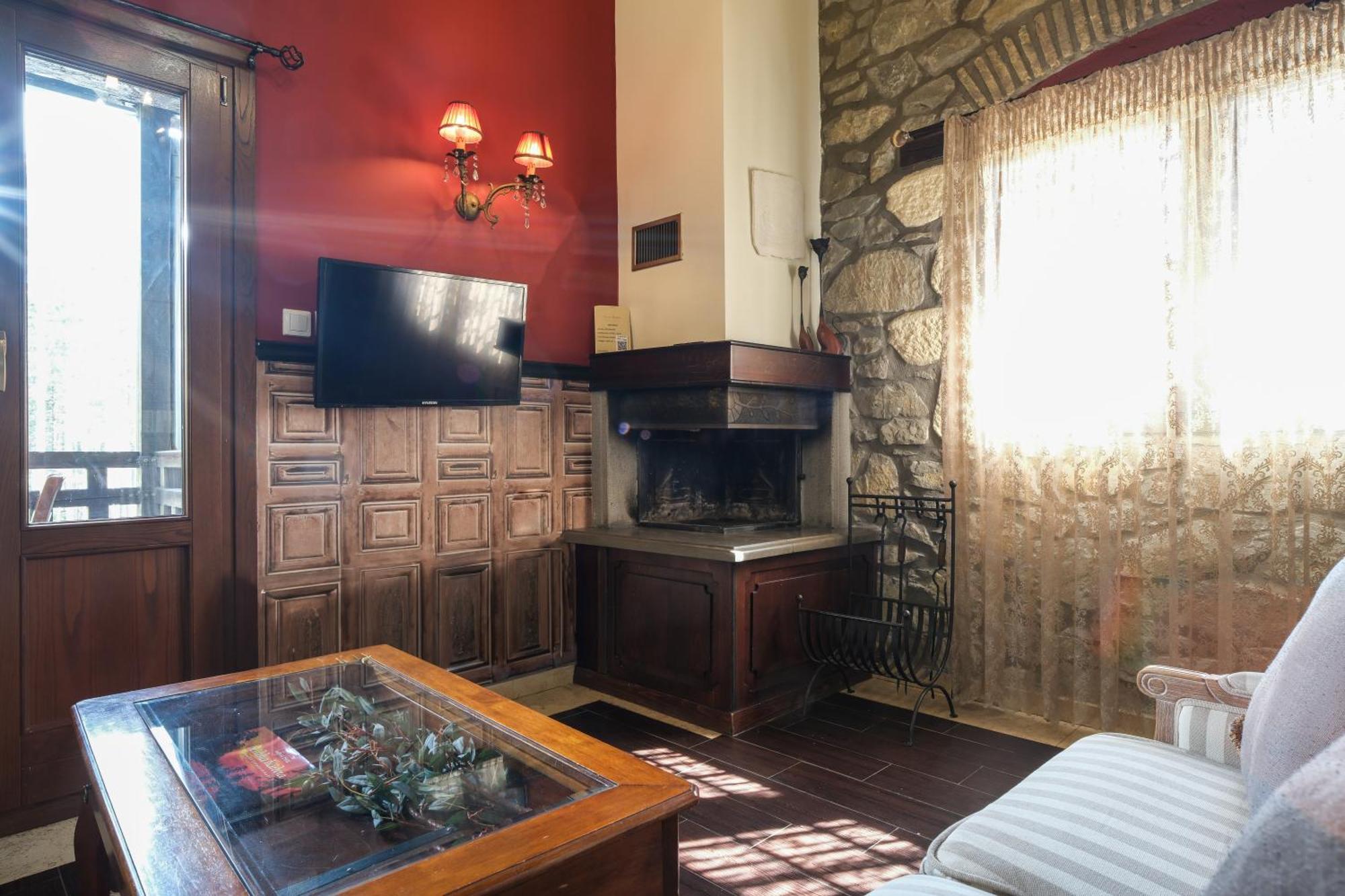 Pindos Resort Krania Экстерьер фото